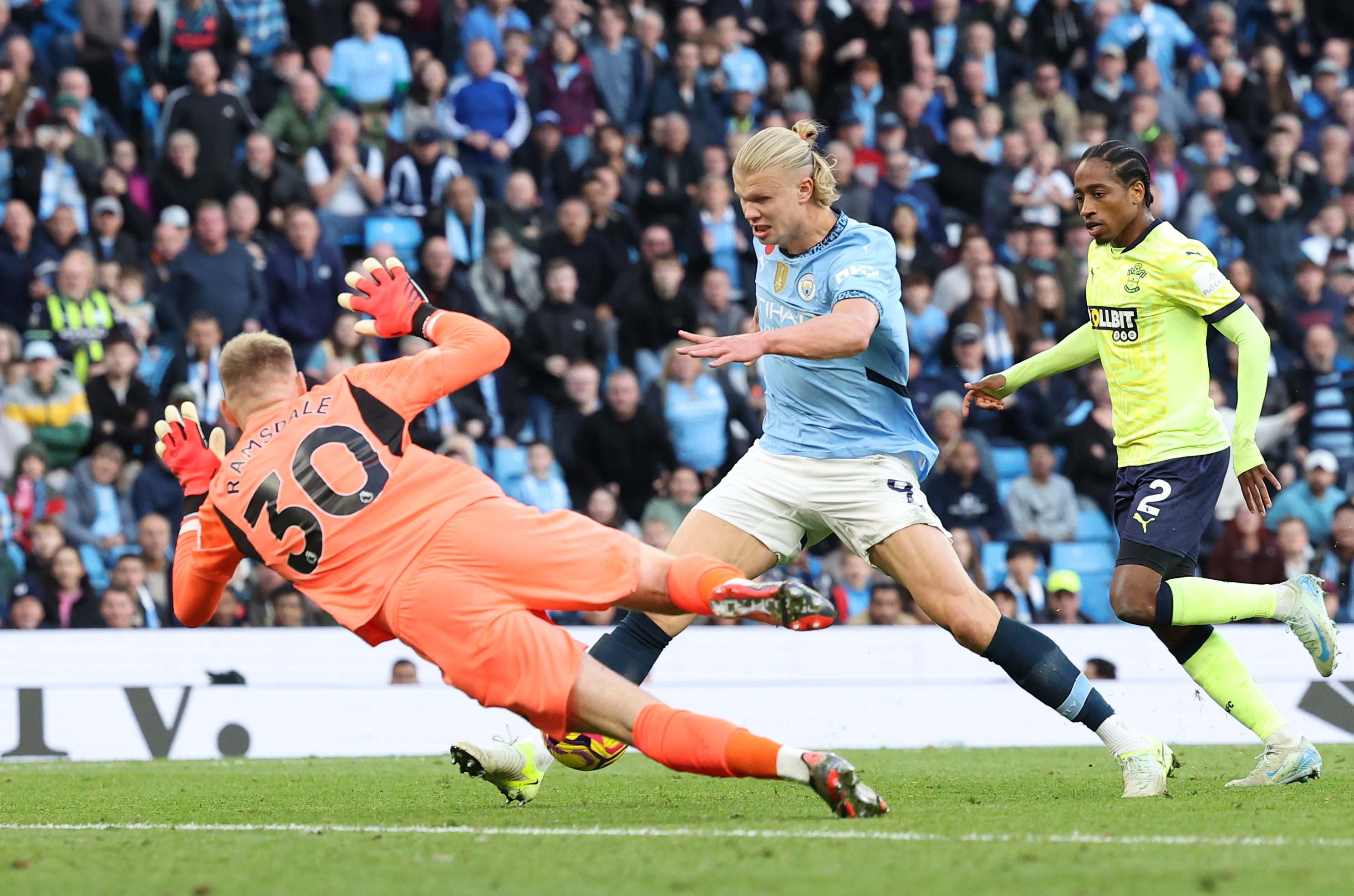 Manchester City le mete presión a Liverpool: ganó y es líder de la Premier League