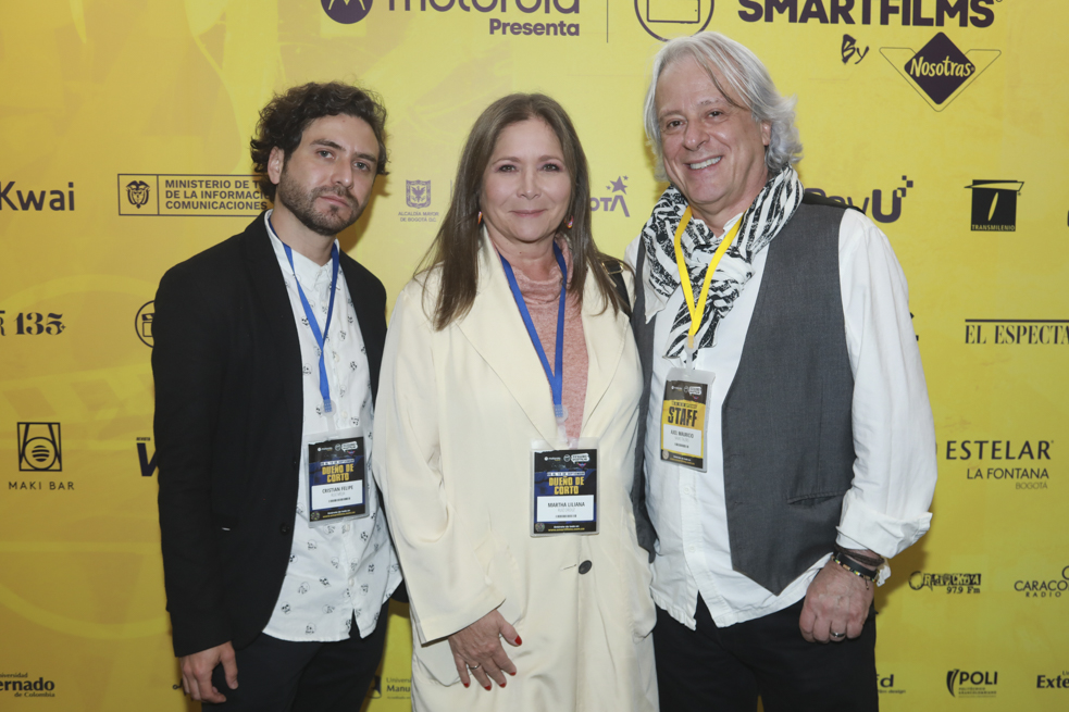 Amor Perfecto la serie
La serie biográfica de el barista Diego Campos campeón mundial de barismo en milán Italia, fue presentada por los Smart Film 2022, con el guión ganador de los premios 2021 escrito por Cristian Ruiz.