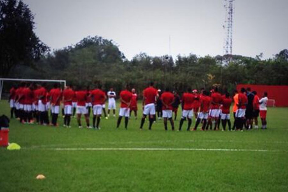 América de Cali combina juventud y veteranía para el 2014