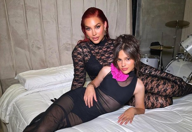 Andrea Valdiri cambió el ‘look’ de su hija y fue criticada: “le robó la inocencia”