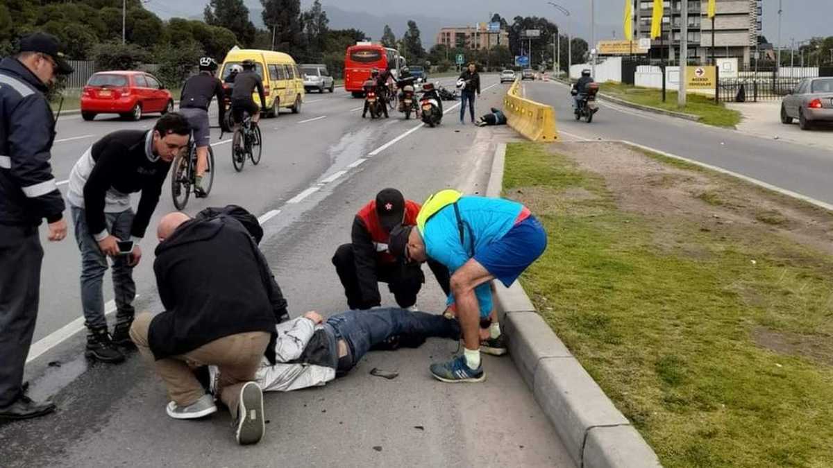 Se busca a conductor que escapó tras arrollar a ciclistas en la vía Chía-Cajicá