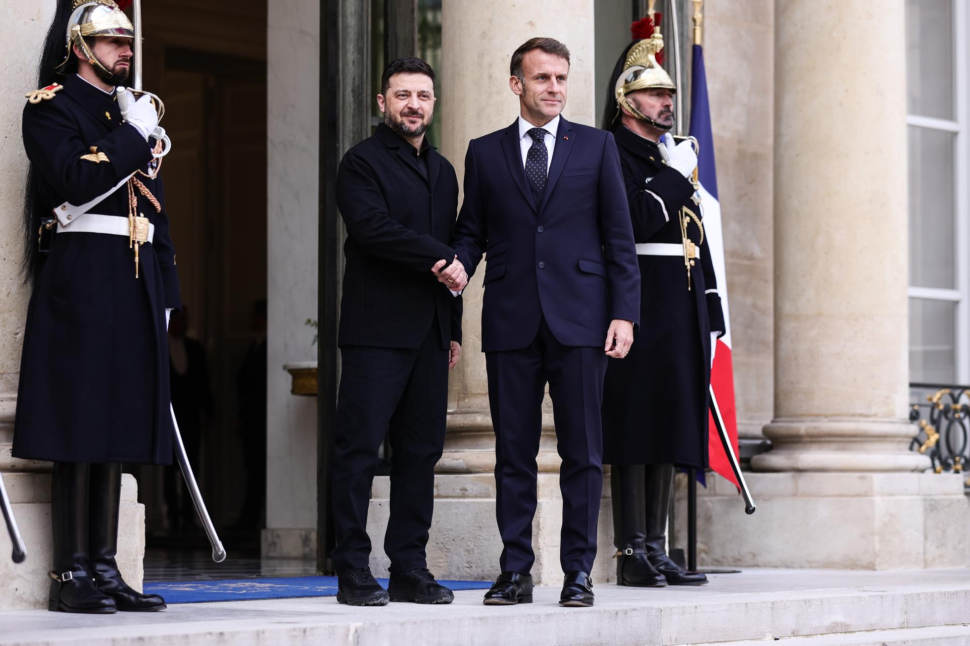 Zelenski y Macron negocian con emisario de Trump antes de encuentro clave con Putin
