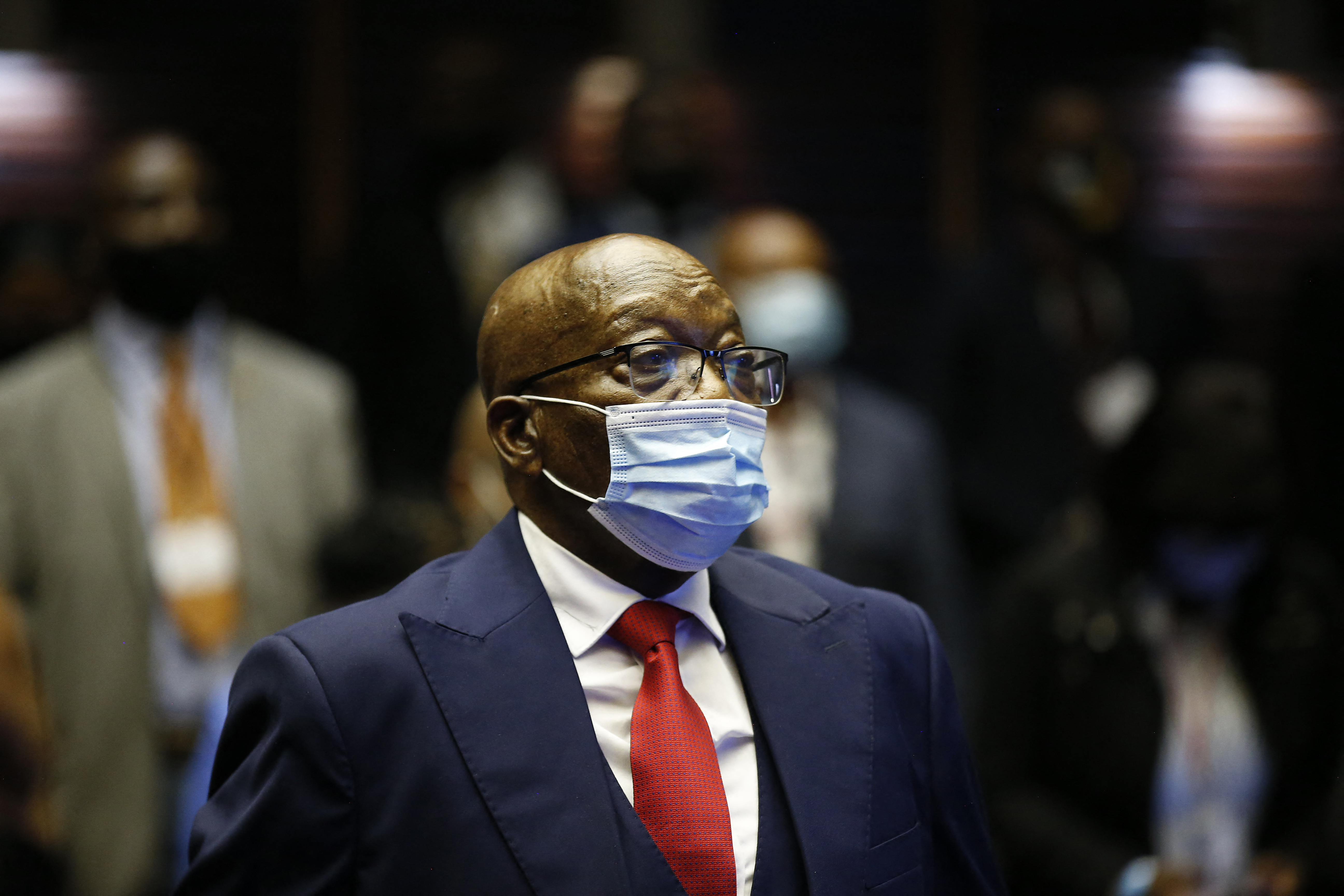 Expresidente sudafricano Jacob Zuma condenado a 15 meses de cárcel