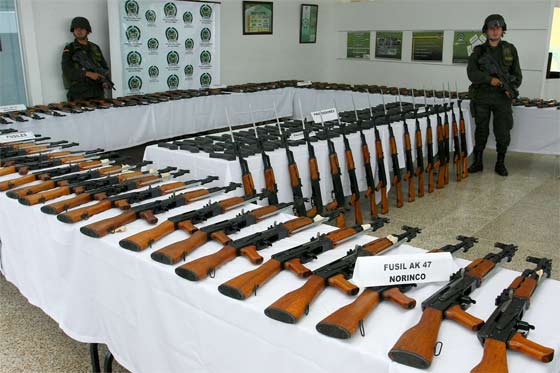 Farc aumentó compra de armas durante actual proceso de paz