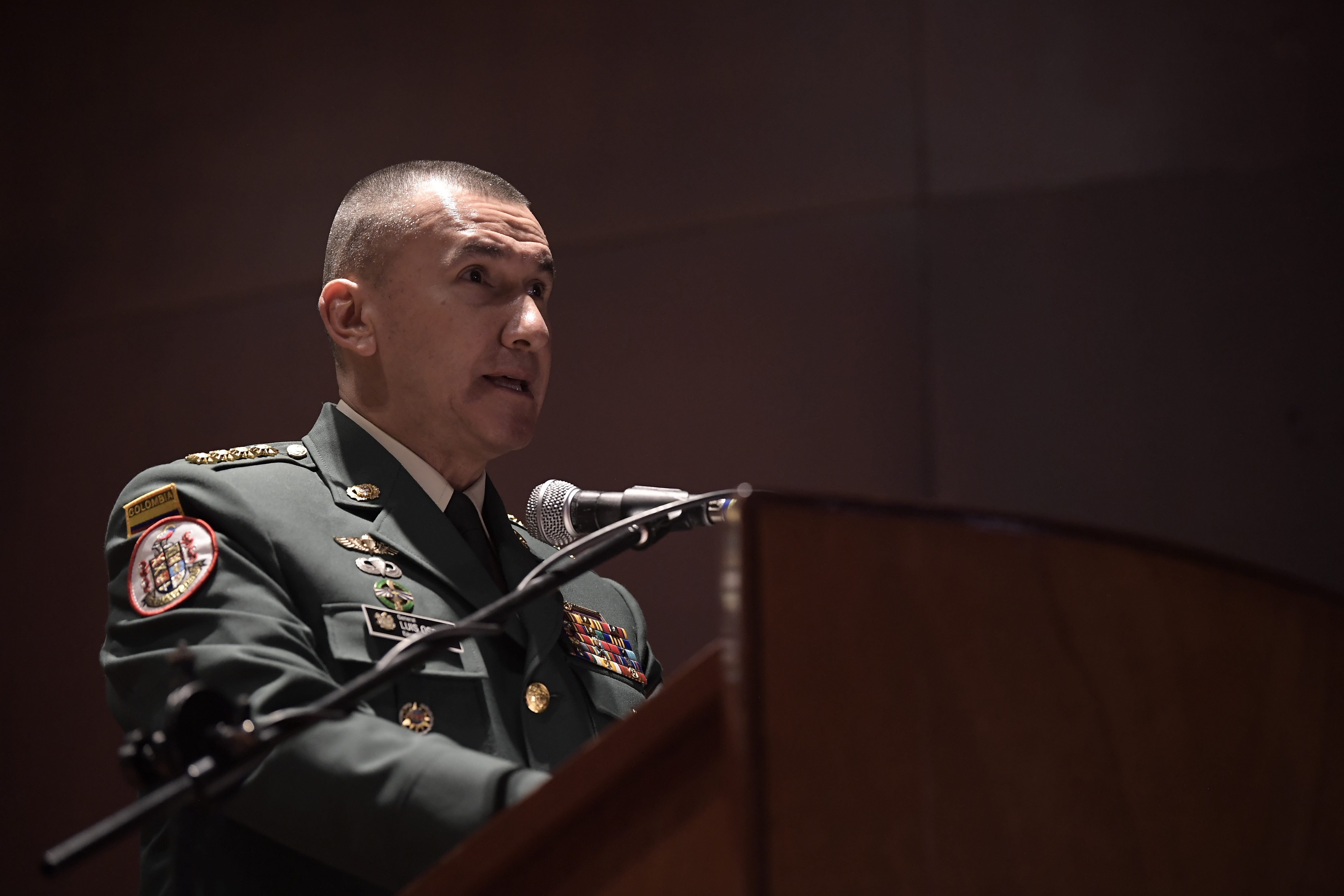 Ejército afirma que tiene fuentes para comprar armas distintas a Israel