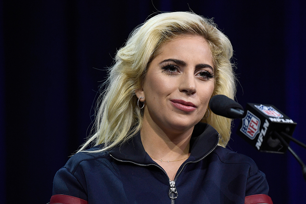 Lady Gaga se une a Starbucks para lanzar bebidas benéficas