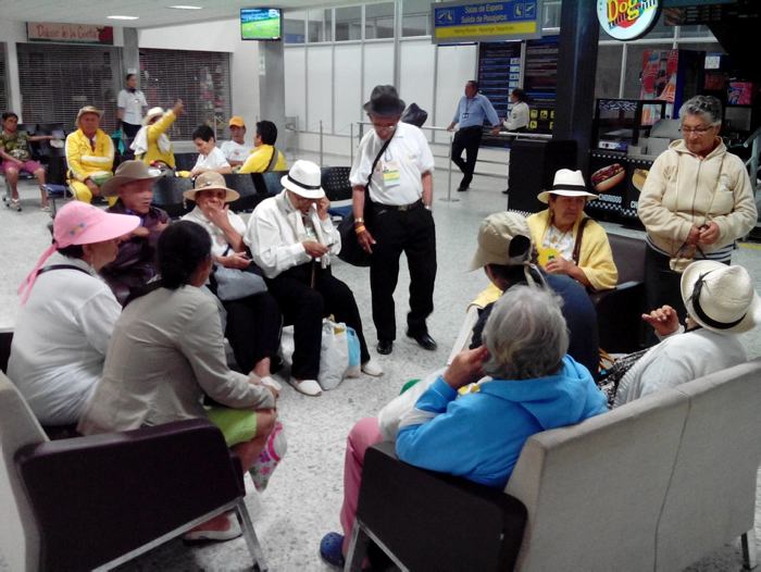 Delegaciones de adultos mayores de Huila y Norte de Santander.