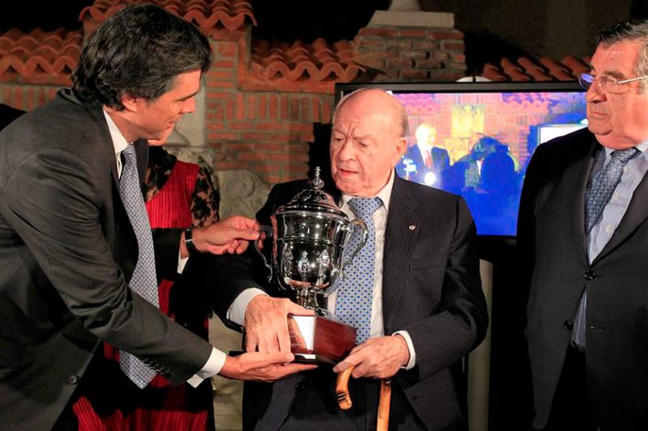 Millonarios y un emotivo homenaje a Di Stéfano