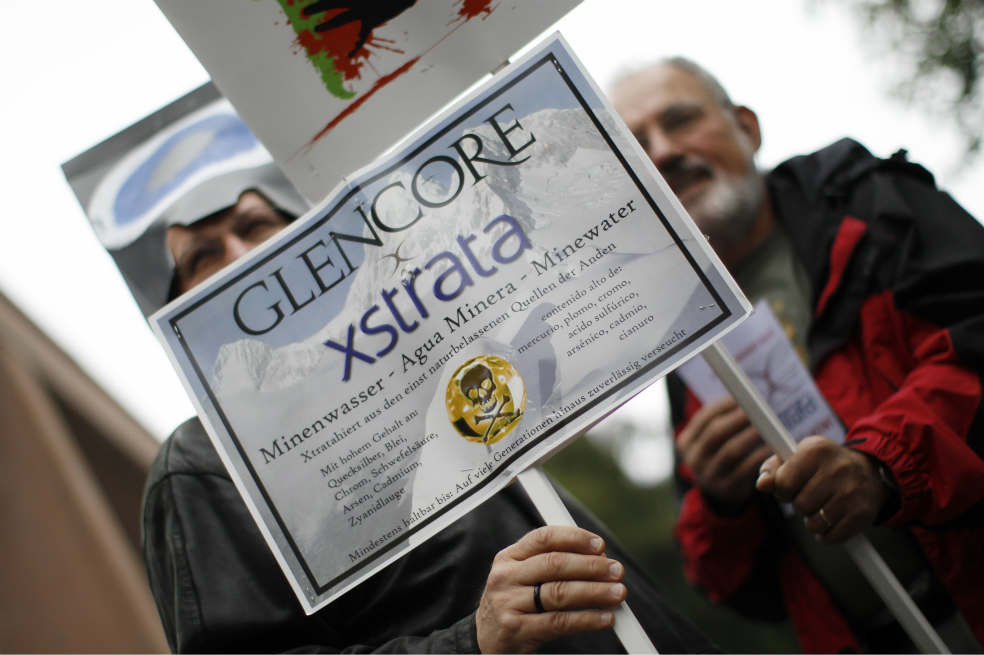 Xstrata y Glencore, fusión a escrutinio