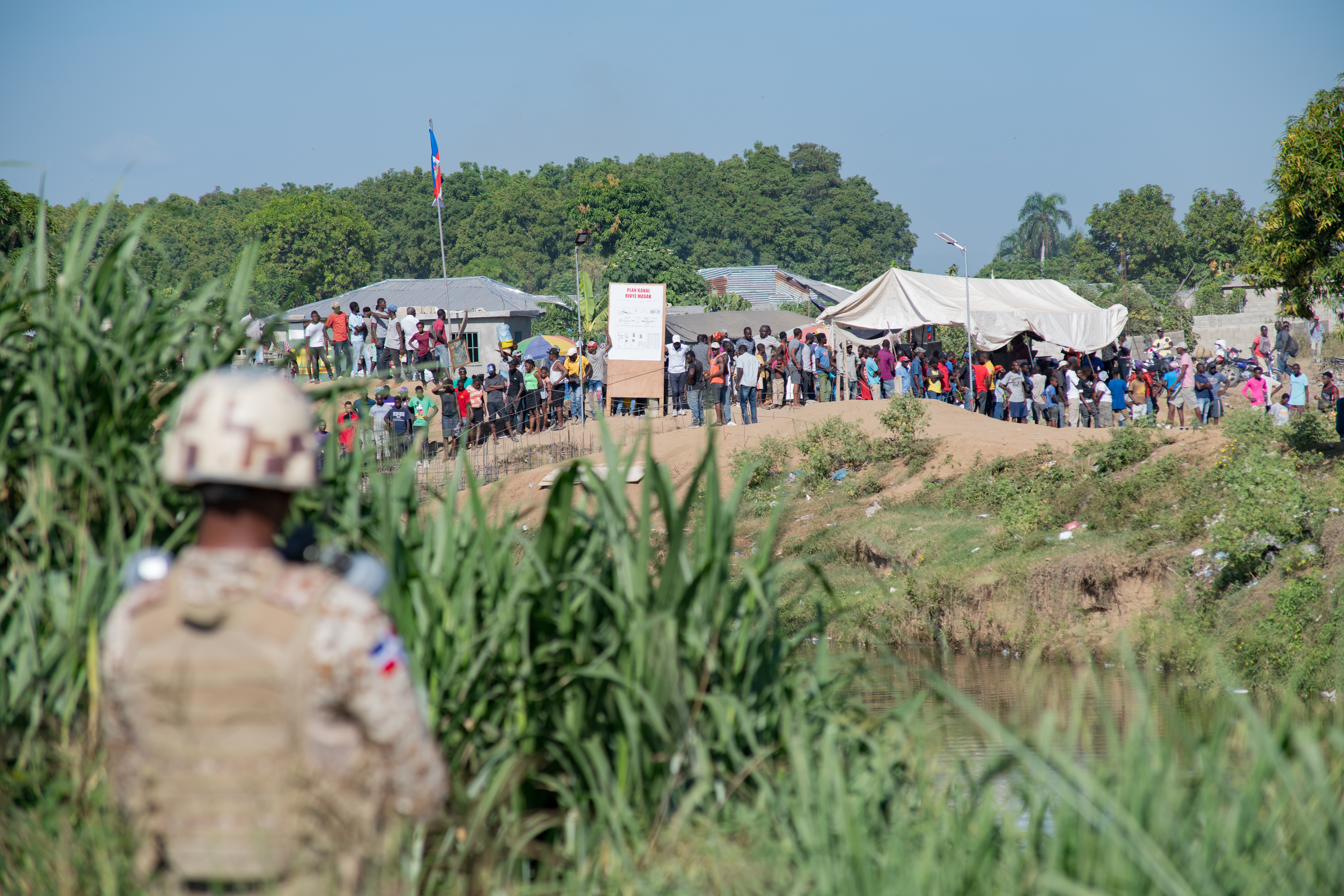 República Dominicana cierra su frontera con Haití: las claves de la crisis