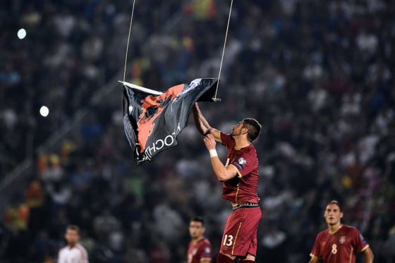 Uefa otorga victoria sin puntos a Serbia contra Albania