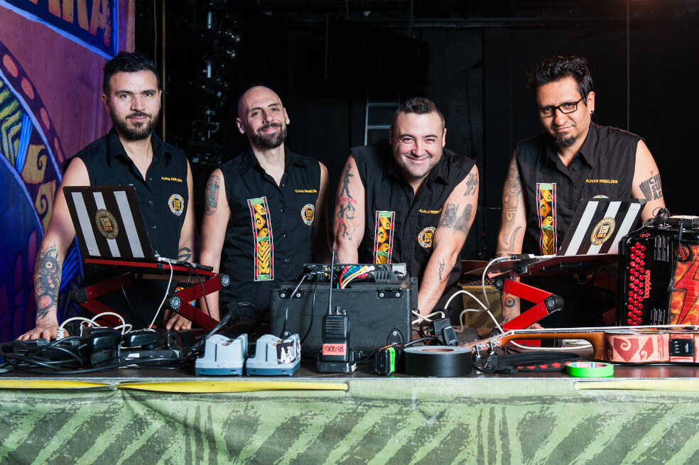 Che Sudaka regresa a Colombia y estrena canción junto a Doctor Krápula