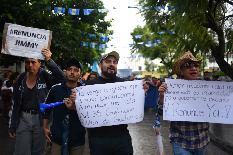 Ordenan a Jimmy Morales permitir ingreso de jefe de comisión contra impunidad