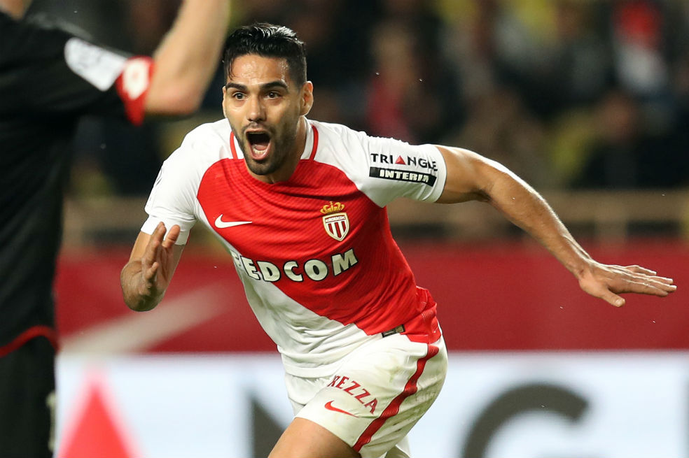 Un golazo de Falcao le da los tres puntos al Mónaco frente al Dijon