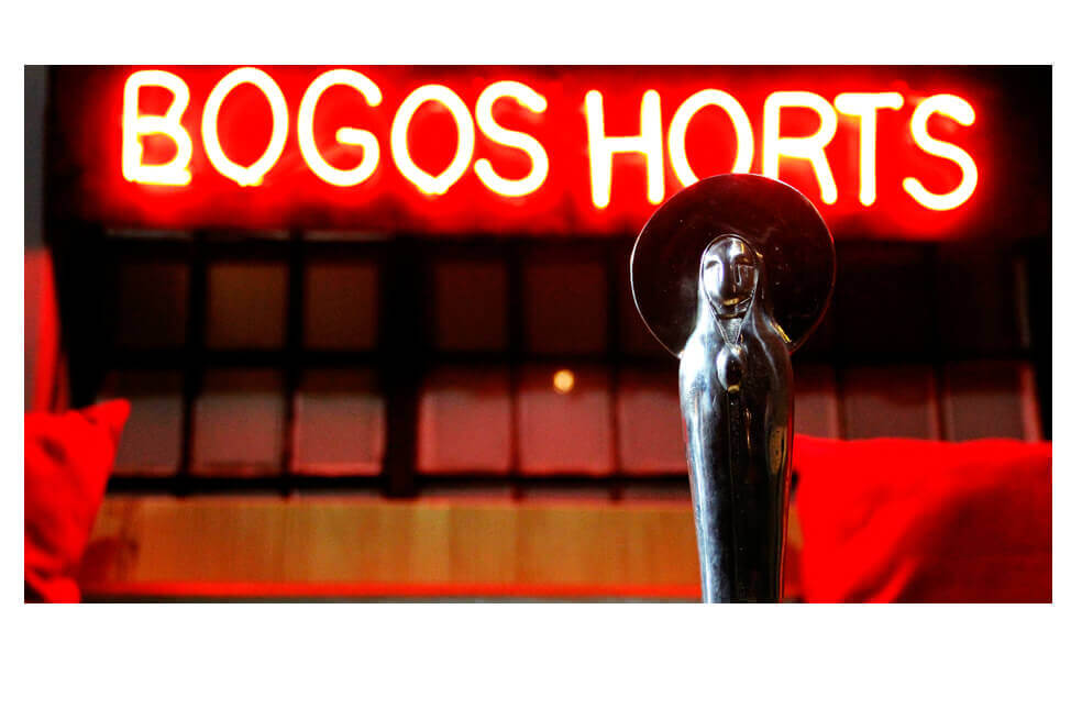 El Festival de Cortos de Bogotá, conocido también como Bogotá Short Film Festival o Bogoshorts fue incluido en 2018 en la lista de festivales calificadores de cortometrajes a los Premios de la Academia (Academy Awards), es decir, los Óscar. 