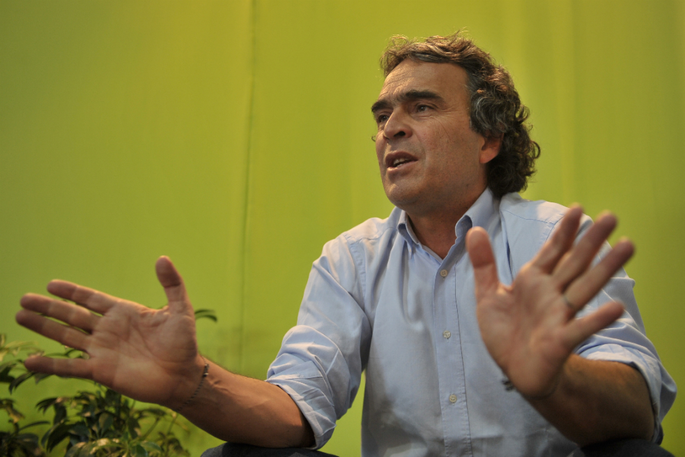 Fajardo responde a nuevos “guiños” que buscan alianzas con Humberto de la Calle