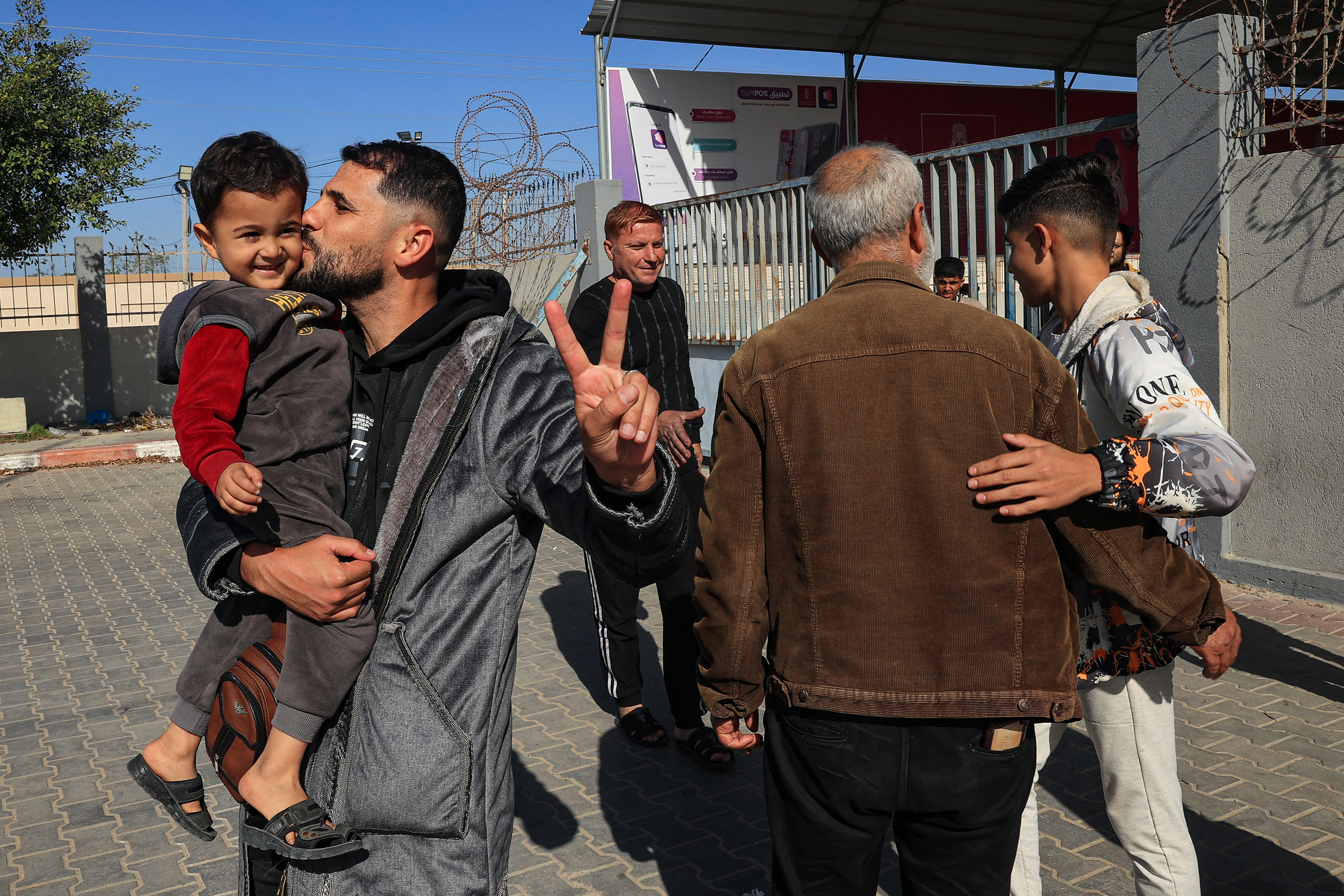 En fotos: así avanzan las primeras horas de la tregua en Gaza