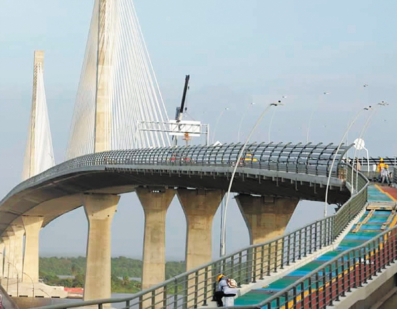 Nuevo reclamo de la Contraloría por robos de piezas del puente Pumarejo
