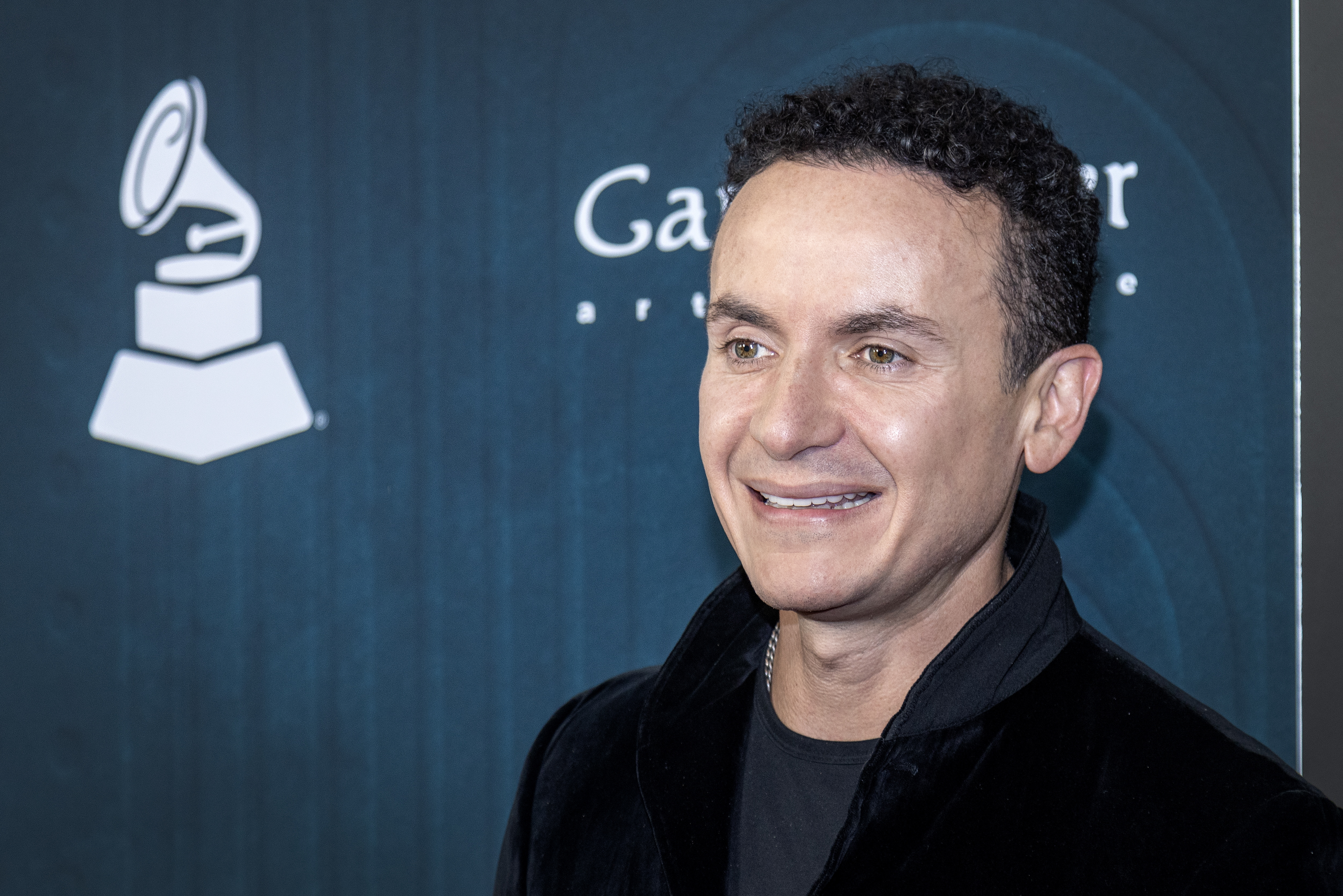 Fonseca anuncia fechas de su gira “Tropicalia” en Estados Unidos