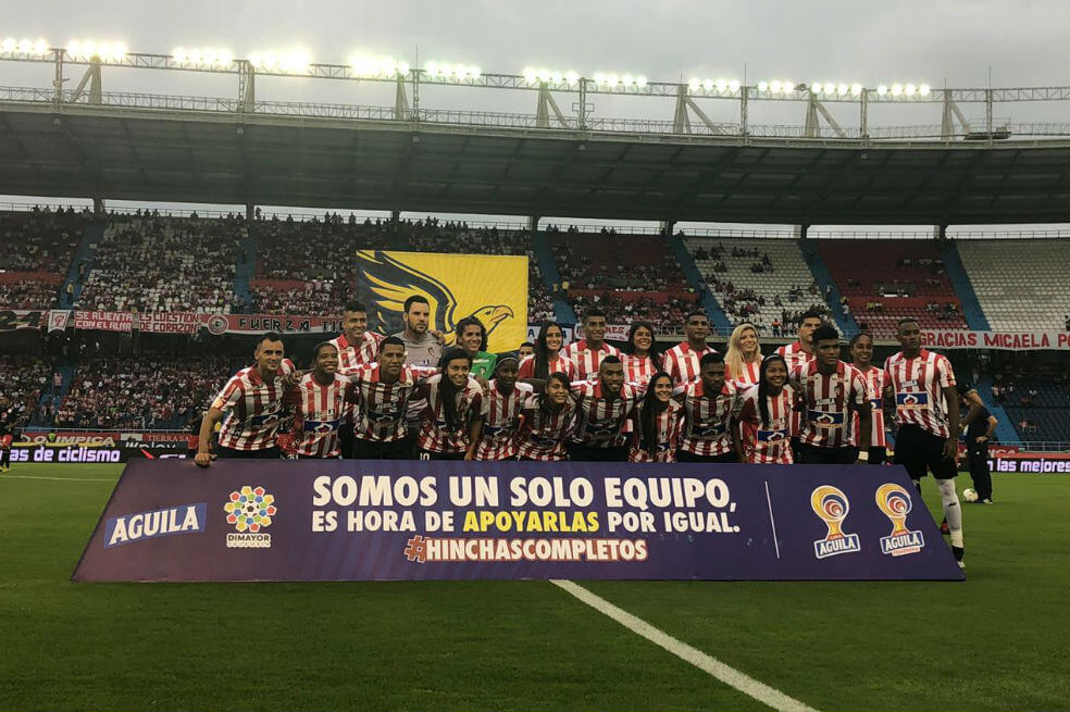 Águila y Dimayor se unen para promover el fútbol femenino en Colombia