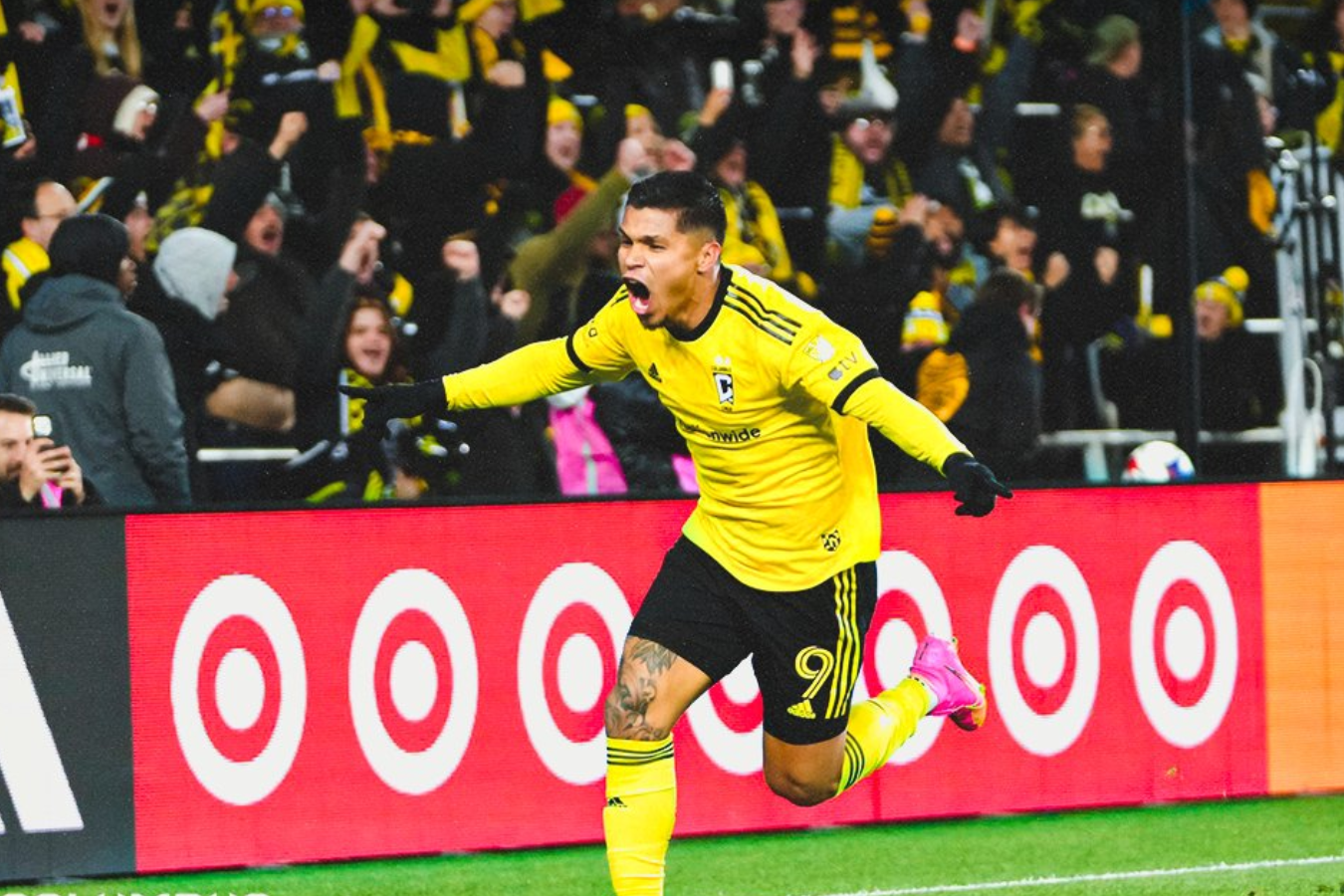 ‘Cucho’ Hernández marcó en la victoria de Columbus sobre Atlanta United