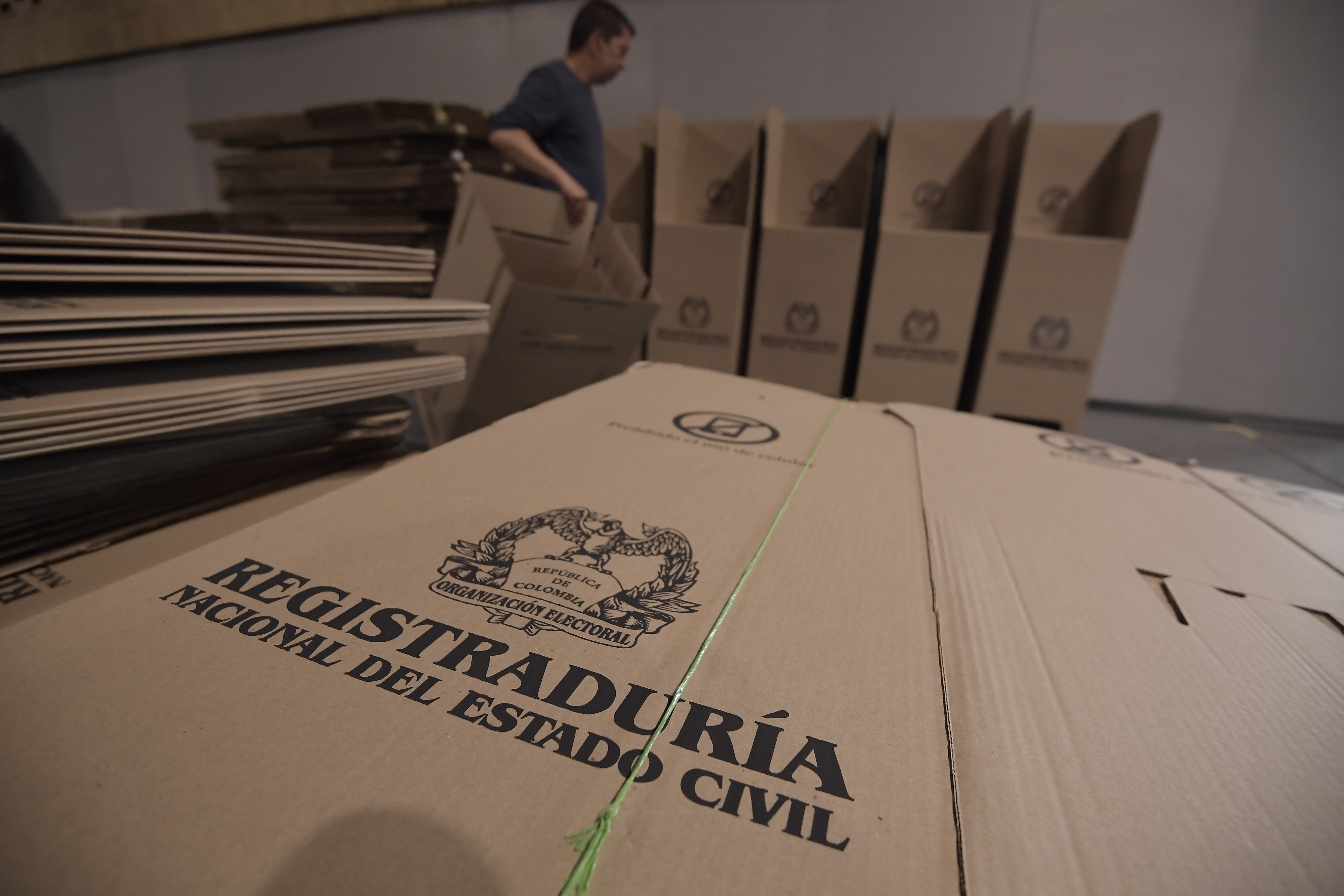 “La democracia no se erosiona de un solo golpe”: alerta por deterioro en escenario electoral