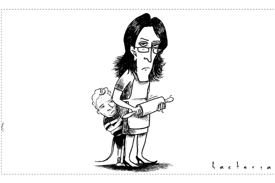 Detrás de la enaguas