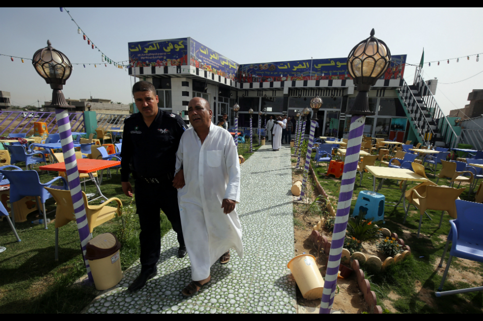 Así quedó la cafetería de aficionados del Real Madrid en Irak tras atentado del Estado Islámico