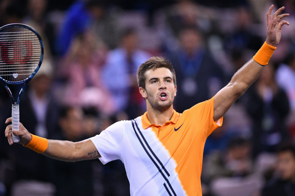 Coric dio la sorpresa y eliminó a Federer en Shanghai