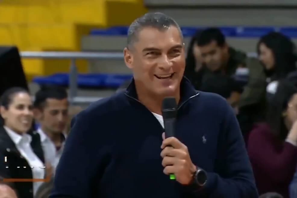 Faryd Mondragón: “La medalla de oro del fútbol femenino fue gracias a la vicepresidenta”
