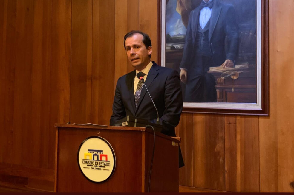 José Roberto Sáchica, peso pesado del derecho, nuevo magistrado del Consejo de Estado