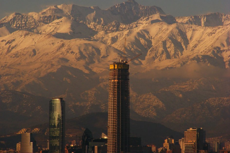 Santiago de Chile bajo preemergencia ambiental por altos índices de polución