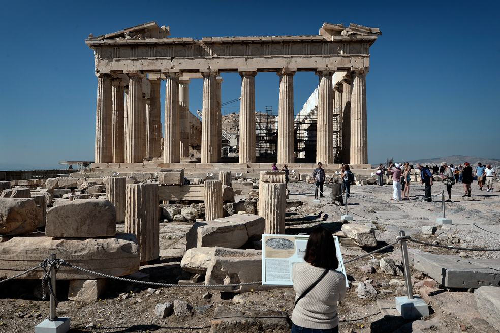 Grecia niega permiso a Gucci para organizar desfile en Acrópolis de Atenas