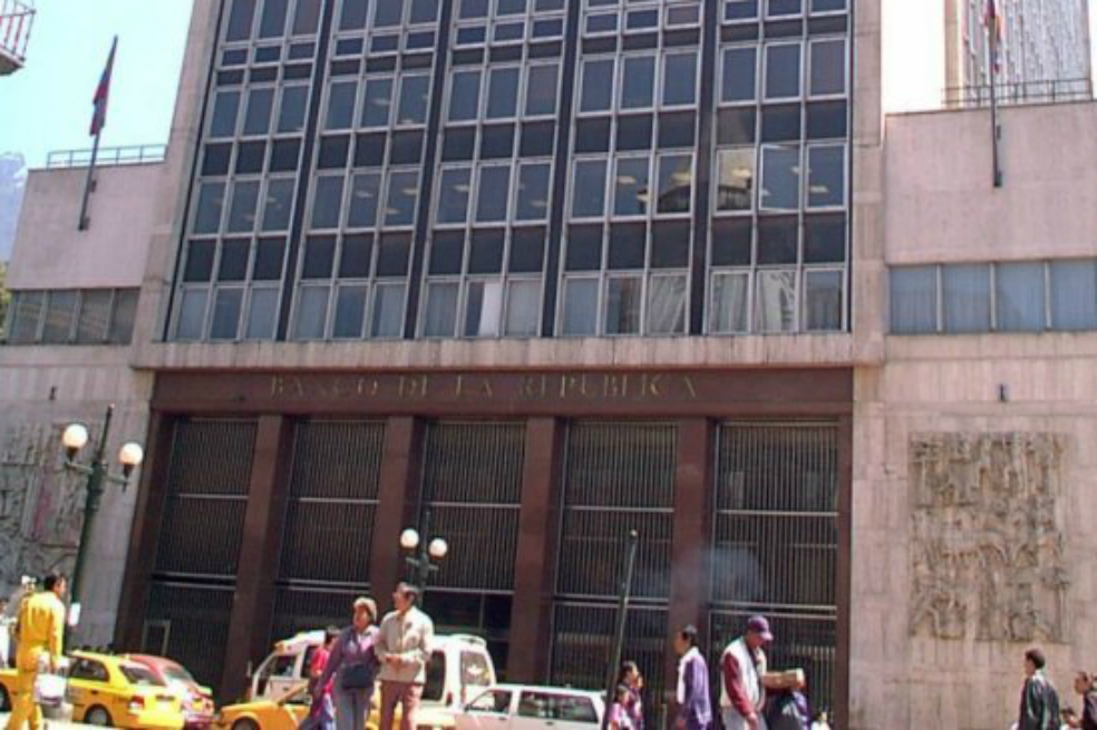 De estos personajes puede salir el próximo gerente del Banco de la República