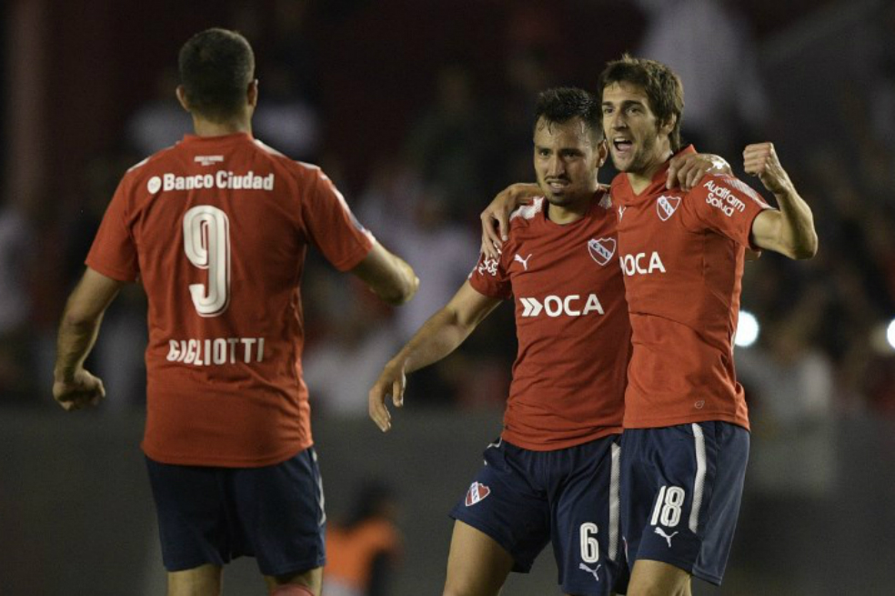 Independiente espera en la final de la Sudamericana por Júnior o Flamengo