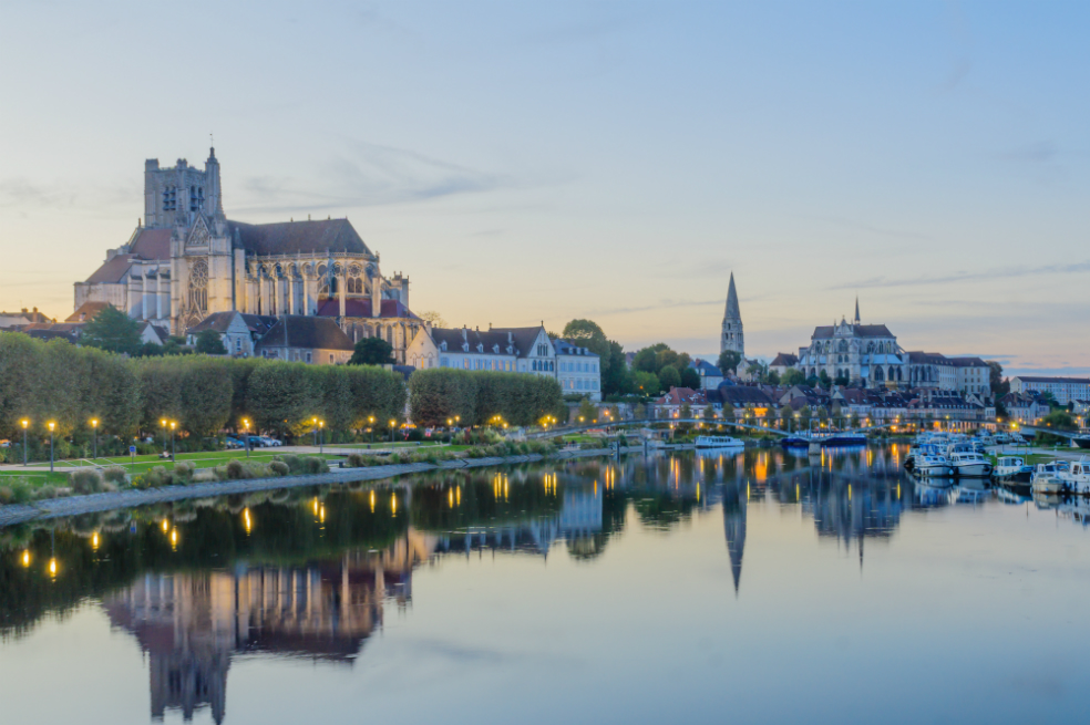 Francia, recorrido por una nación rebelde