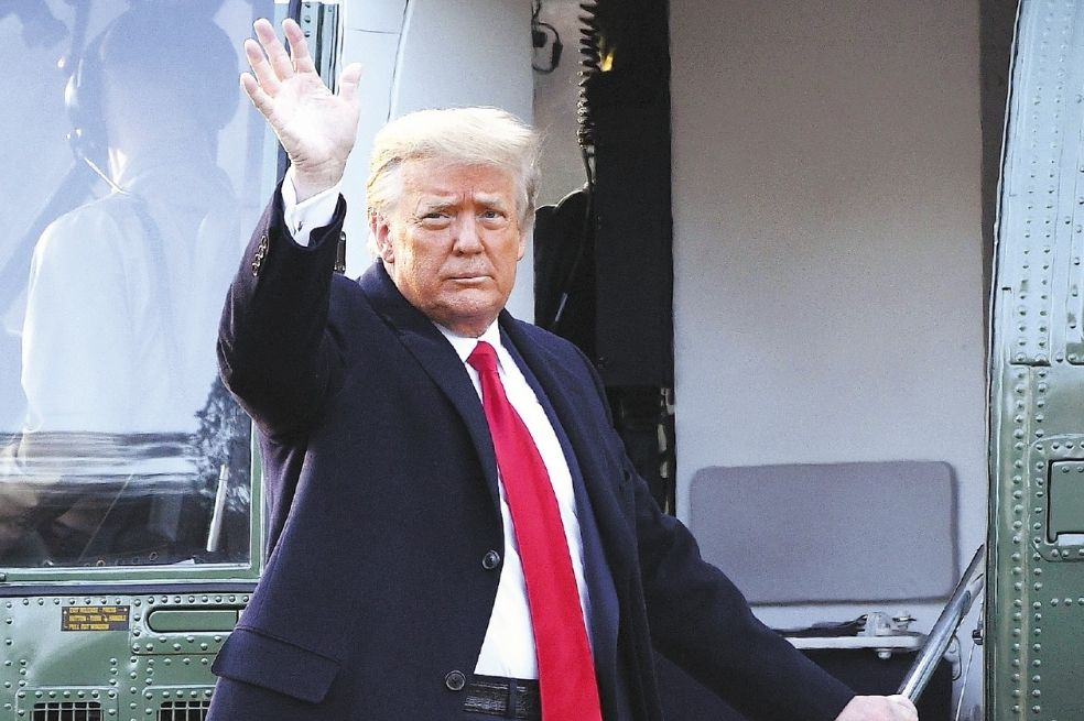 Facebook anuncia que la suspensión a Donald Trump será de dos años