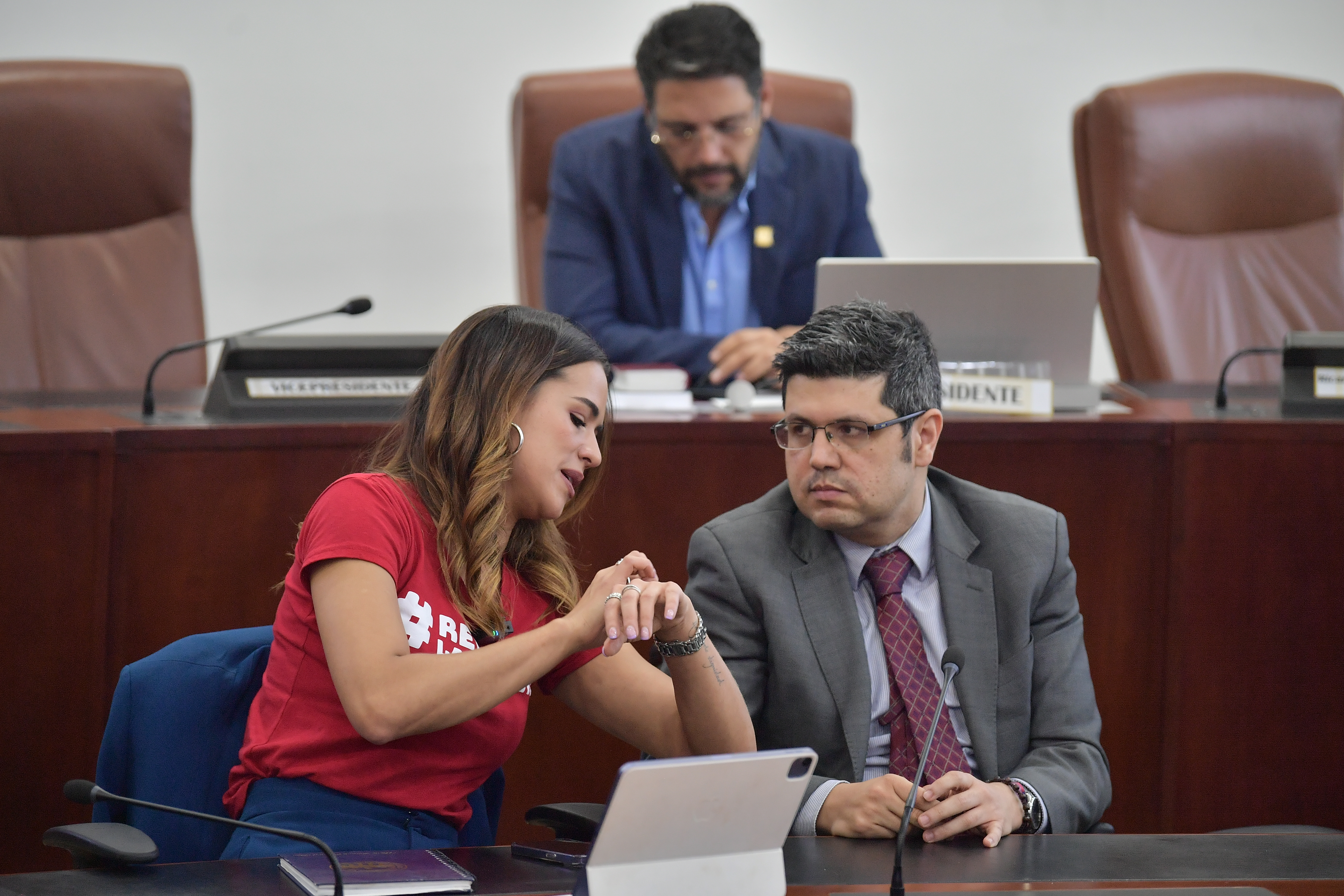 Recusaciones a representantes retrasaron el primer debate de la reforma laboral