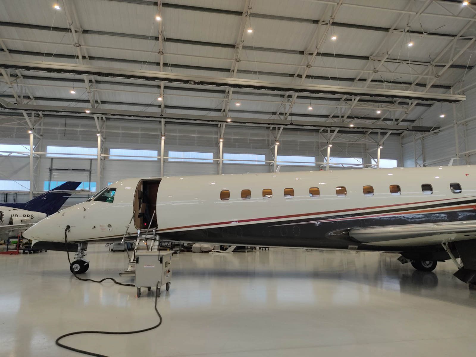 Procuraduría abre indagación por avión de Policía que costó $12 millones de dólares