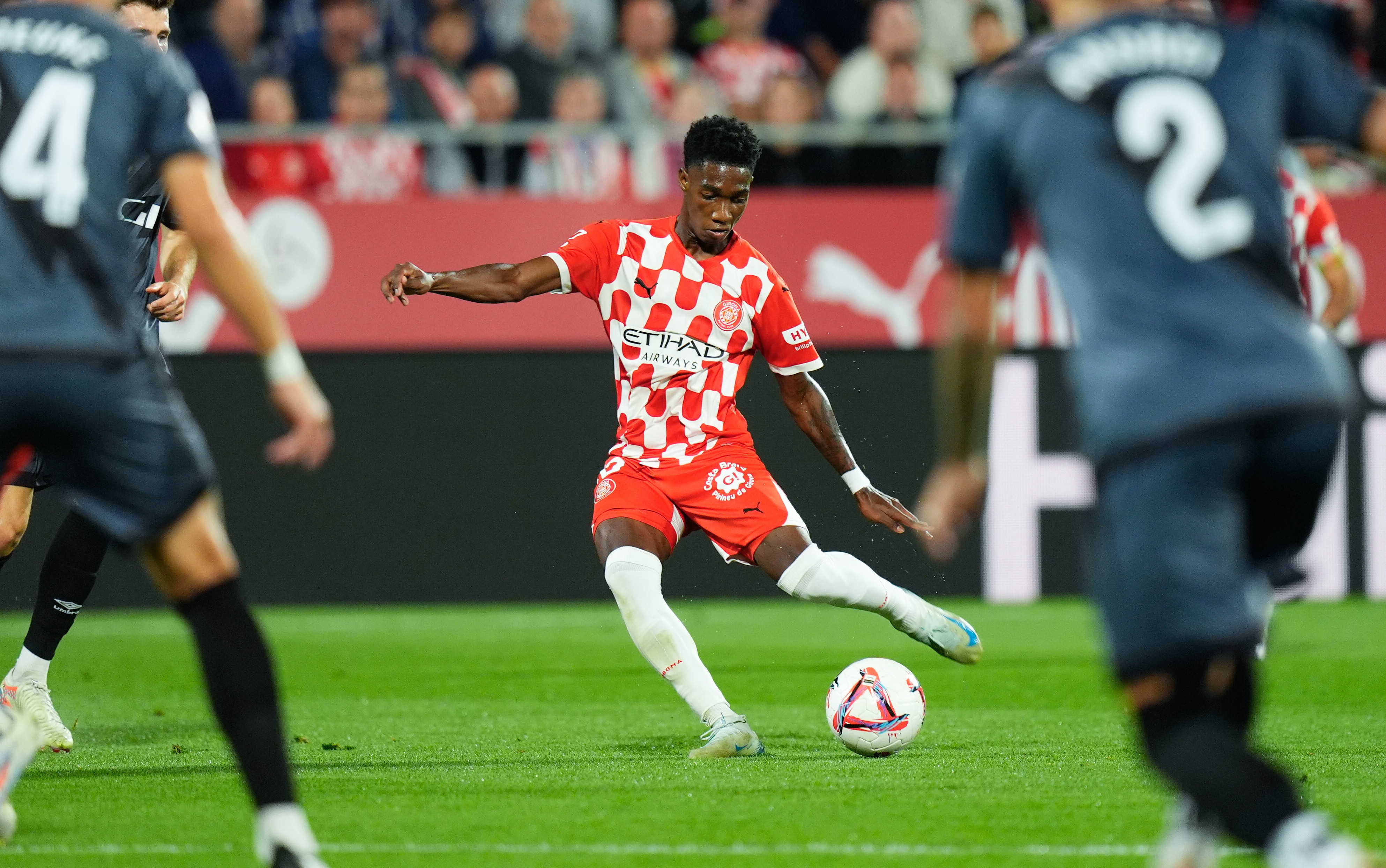 ¿Colombia devolvió lesionado a Yaser Asprilla? DT de Girona acusó a la selección