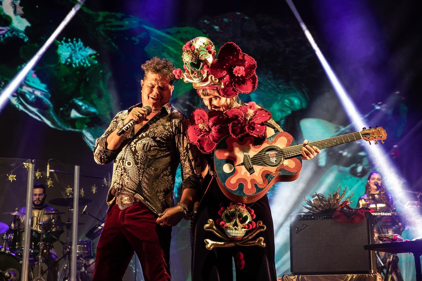 Carlos Vives y Andrea Echeverri en la celebración de los 28 años de El Dorado. - missangie_ph