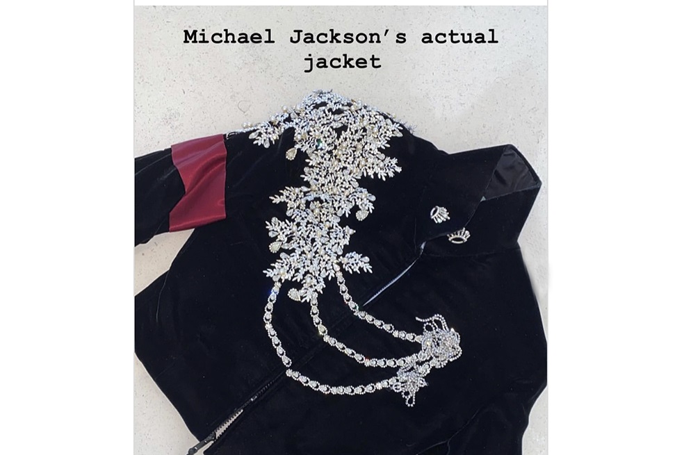 Chaqueta de Kim kardashian para su hijo