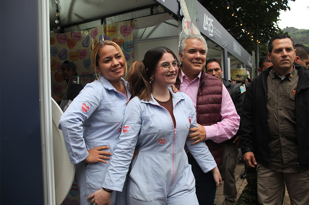 Cultivamos Creatividad Premio Mario Hernández 2022. Cerraron con la presencia del Señor Presidente Iván Duque Márquez.
