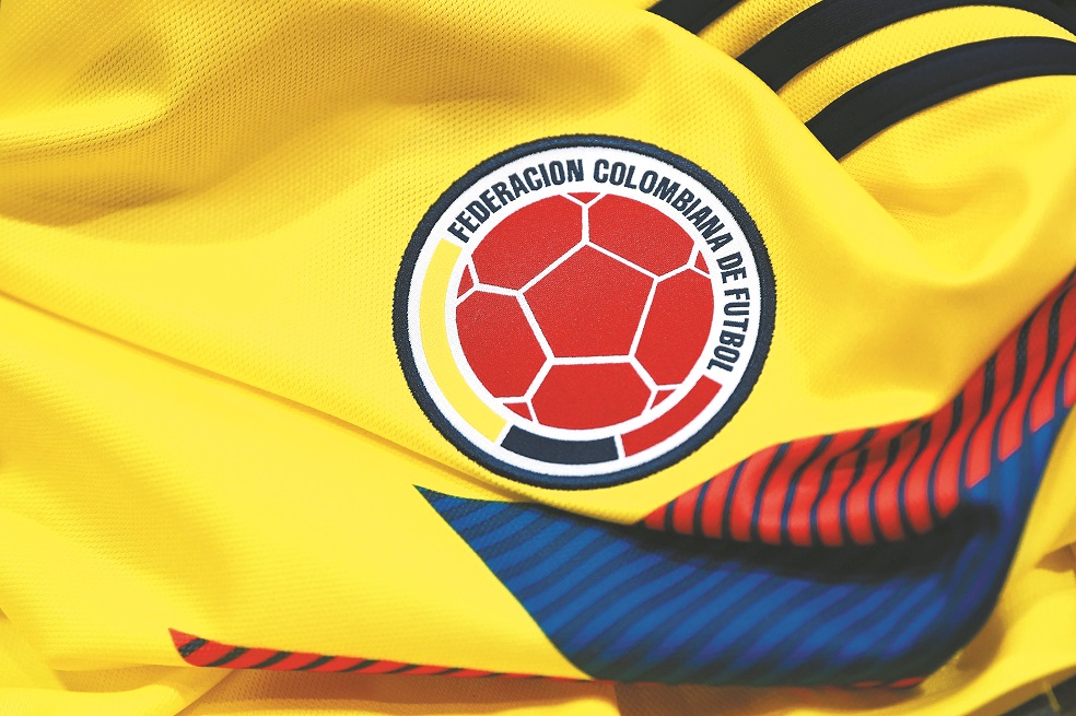 Después de una contienda electoral que dejó al país dividido, con muchos resentimientos y heridas que llevan años sin sanar, volvemos a la selección Colombia con ansias de encontrar refugio. / Foto: AFP
