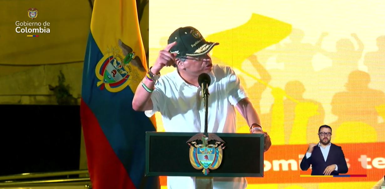 “Mucho HP”: Petro lanzó dardo a Cepeda al presentar su campaña por la consulta