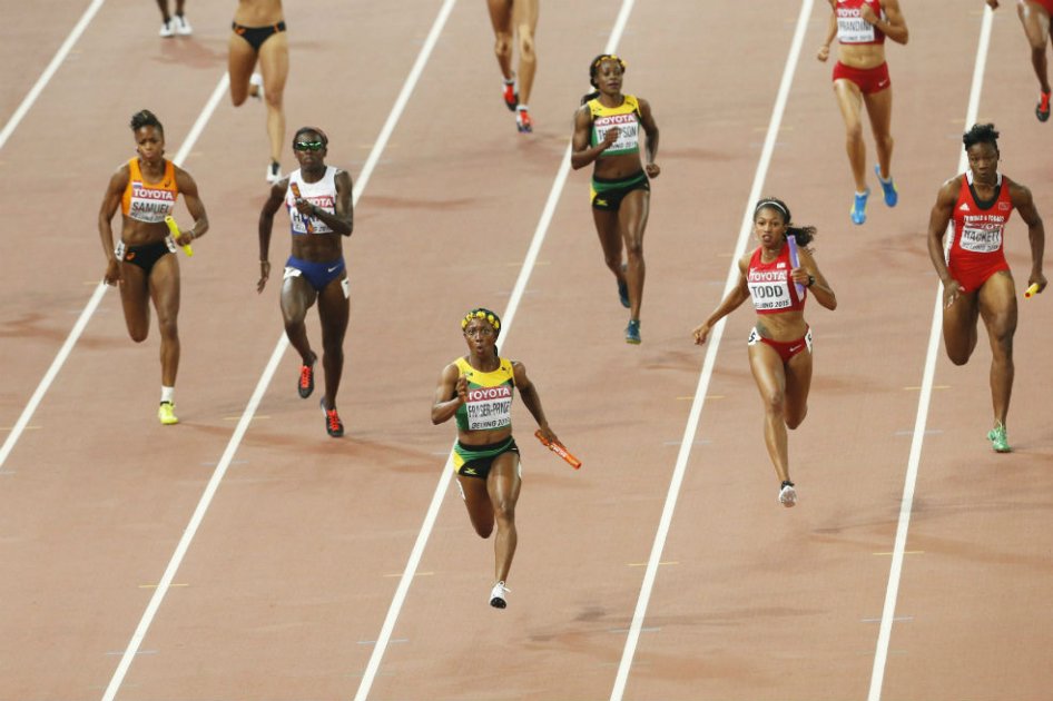 La jamaicana Shelly-Ann Fraser-Pryce revalidó su título mundial en Beijing. Foto: AFP
