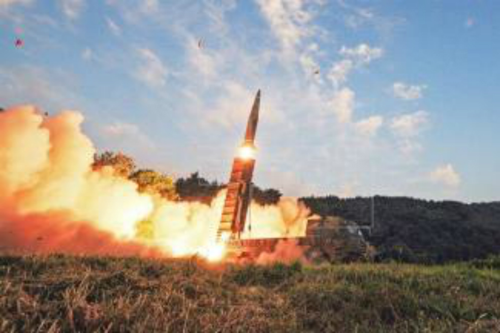 Trump aprueba venta de armamento estadounidense a Corea del Sur