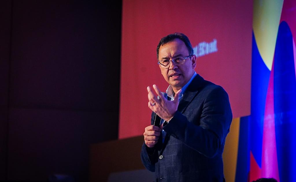 “Petro ha sido generoso en instalar una mesa de diálogo en medio del conflicto”: Prada
