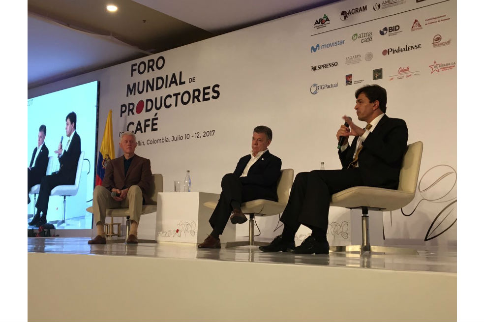 El consejo de Bill Clinton a Santos para cuando sea expresidente