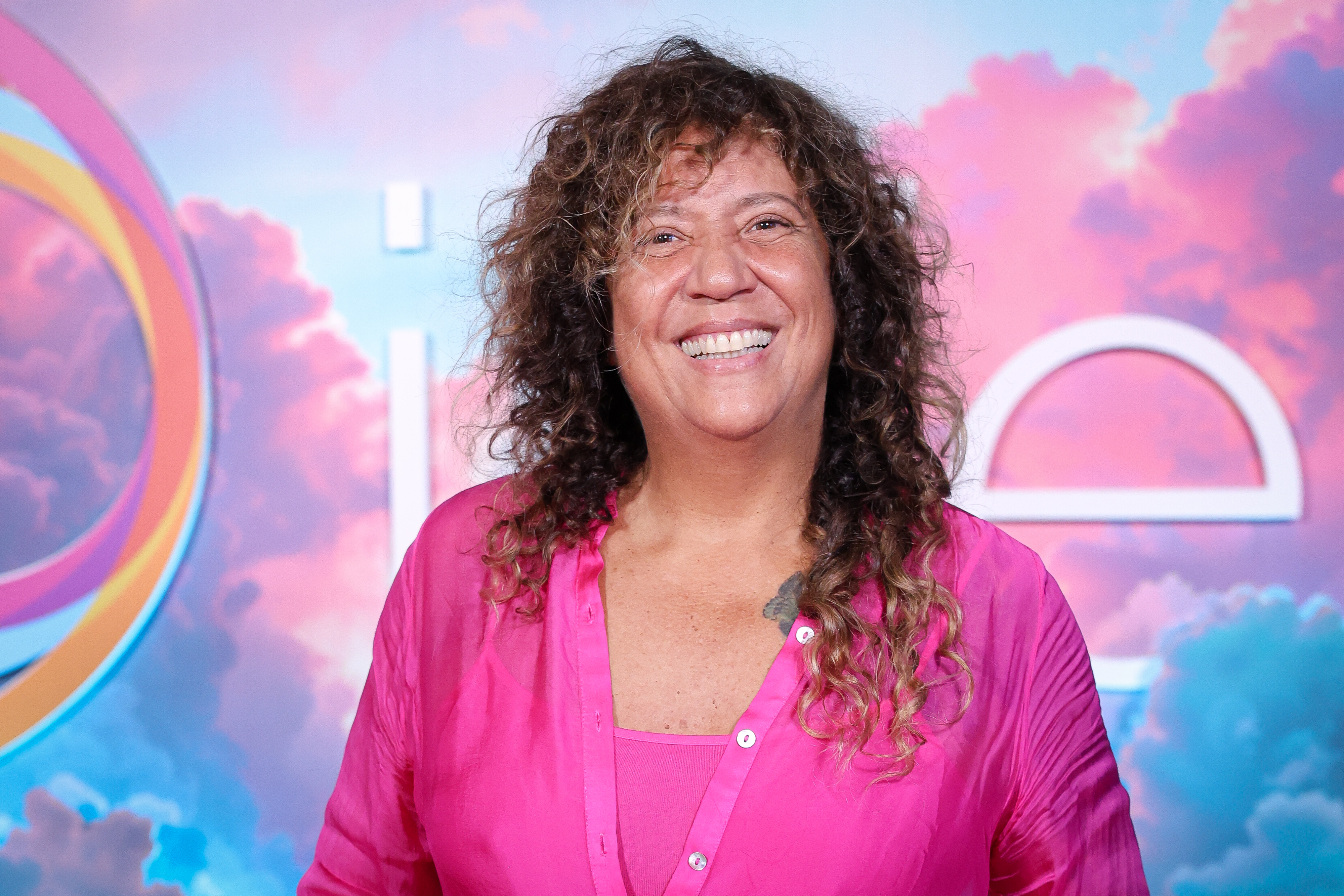 Rosana regresa con su apuesta más personal: “Yo no podía seguir haciendo solo música” 